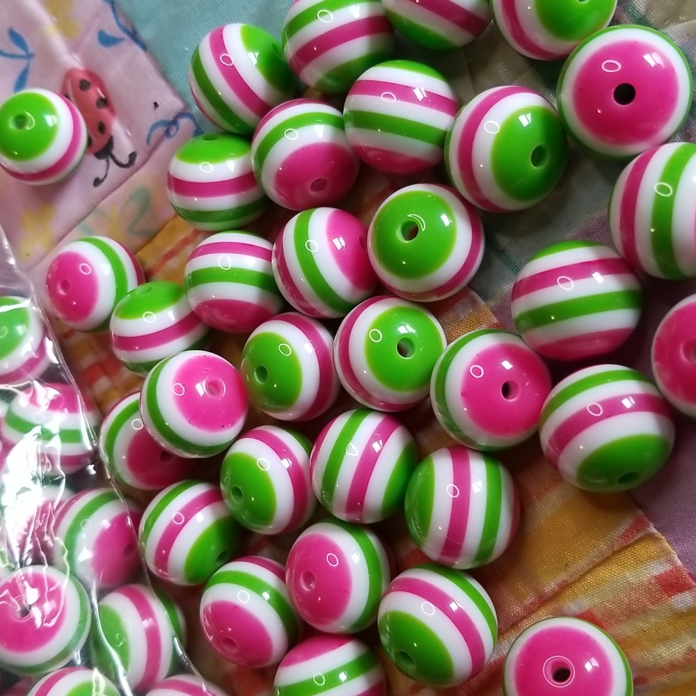 Pink and Green Striped Beads Full Bag 20mm 500g Chunky Bubblegum beads